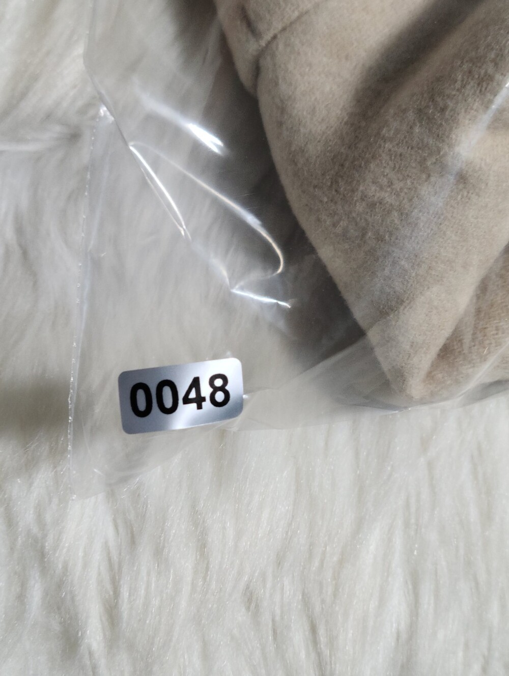 Aritzia The Connor Mid Coat Soft Wool Cashmere Cream Beige Women Small NEW - Picture 6 of 6